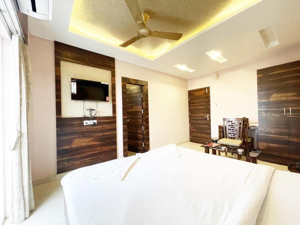 Shree Ganesh Hotel Puri Eksteriør bilde
