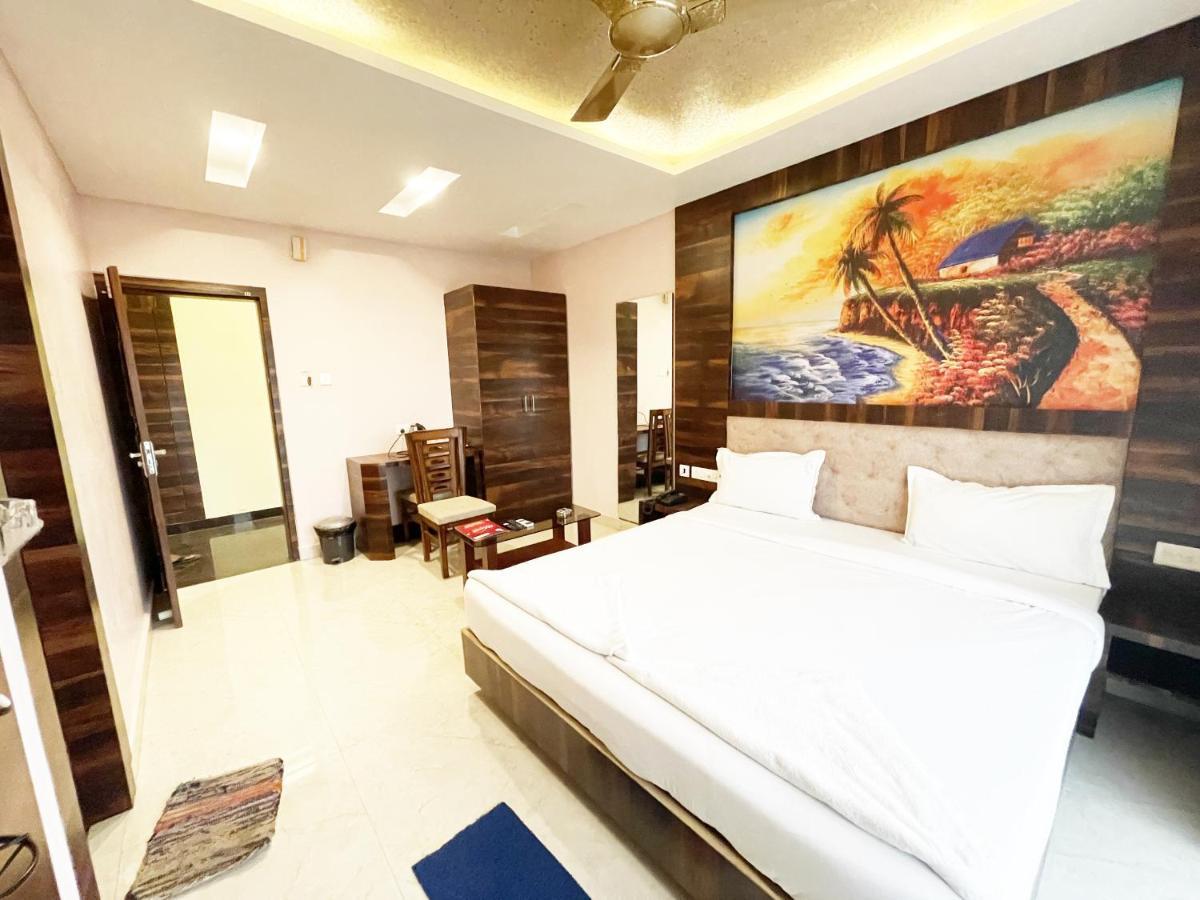 Shree Ganesh Hotel Puri Eksteriør bilde