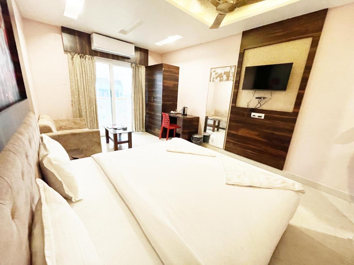 Shree Ganesh Hotel Puri Eksteriør bilde