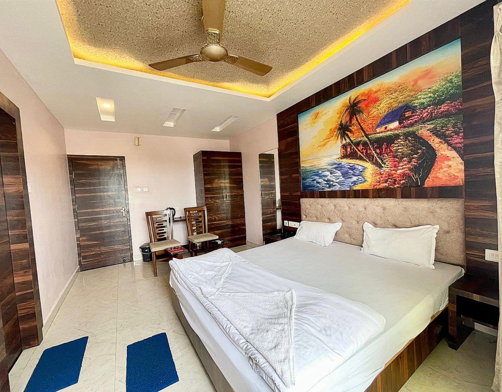Shree Ganesh Hotel Puri Eksteriør bilde