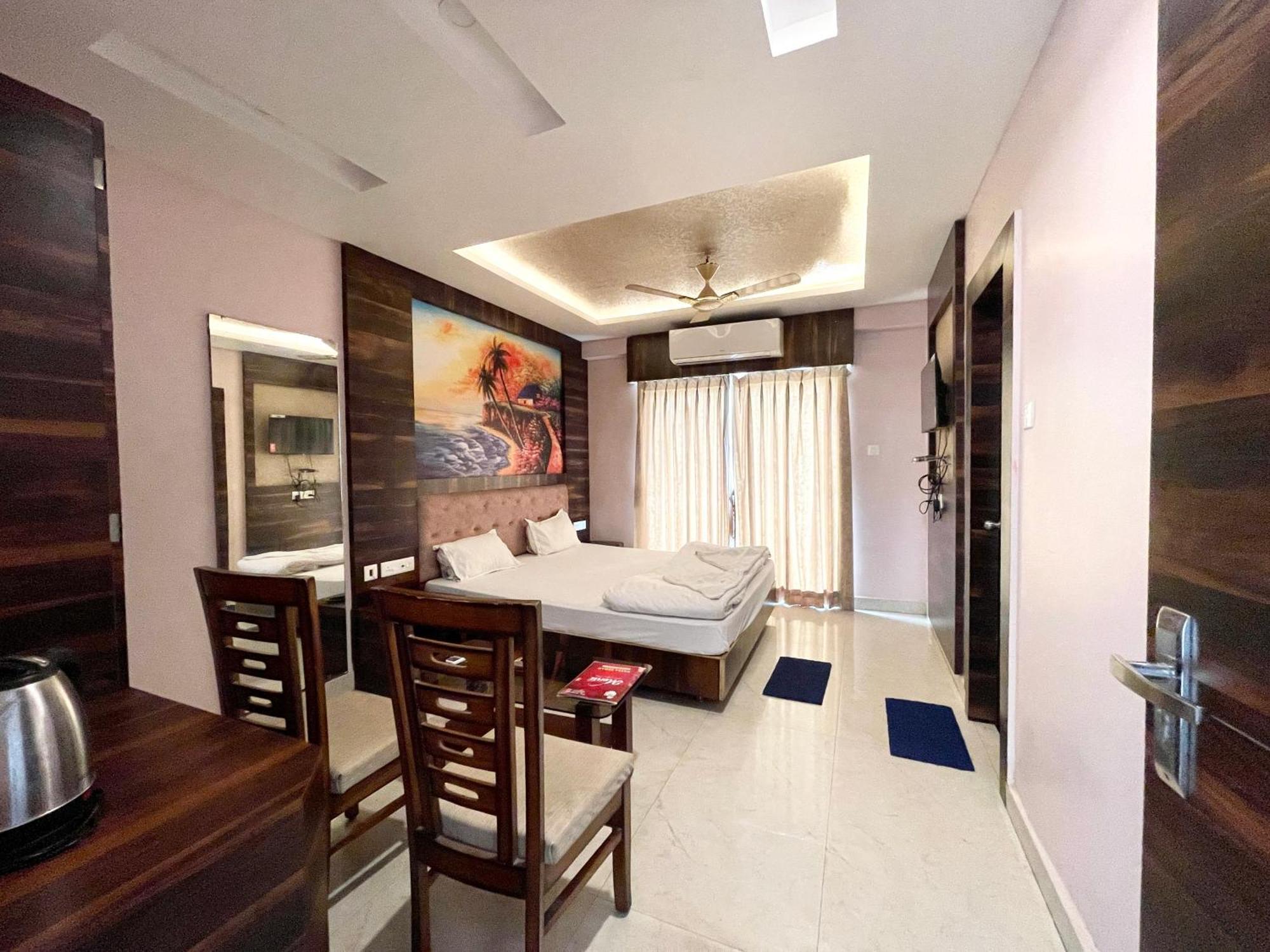 Shree Ganesh Hotel Puri Eksteriør bilde